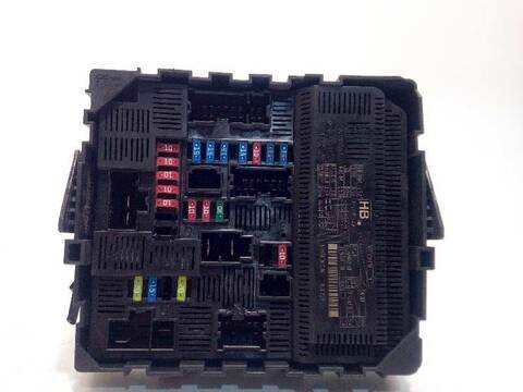 Caja Reles Fusibles Nissan NP300 ACENTA DOUBLE CAB 4X4 163CV 120KW