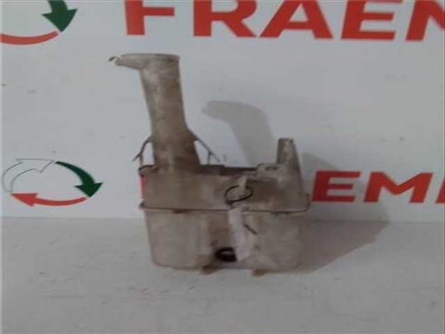 Deposito Limpiaparabrisas Toyota Corolla 2.0