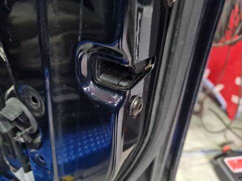 Cerradura Puerta Delantera Derecha Audi Q5 2.0 TDI 125KW) 170CV