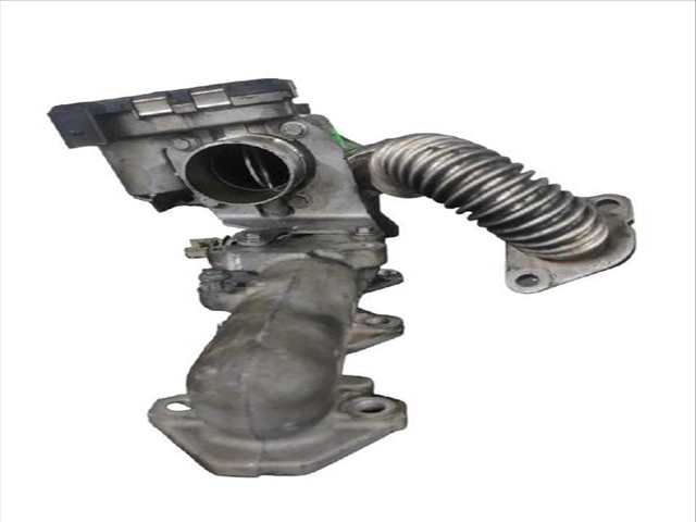 Foto 2ª: Colector Admisión Renault Trafic 2.5 DCI 135 FL0D) FURGONETA (2001)