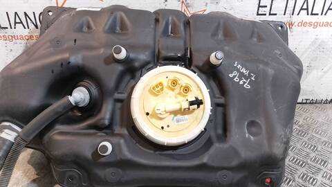 Foto 2ª: Deposito de Combustible Toyota Yaris ACTIVE 90CV 66KW [1NDTV] (2014)