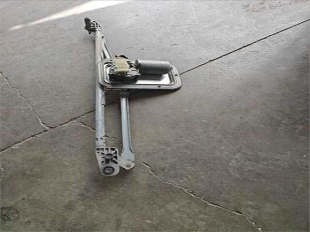 Motor Limpia Delantero Nissan Atleon 5570