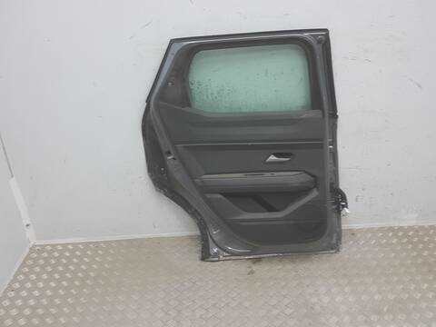 Foto 3ª: Puerta Trasera Izquierda Dacia Duster TCE 130 EXPRESSION