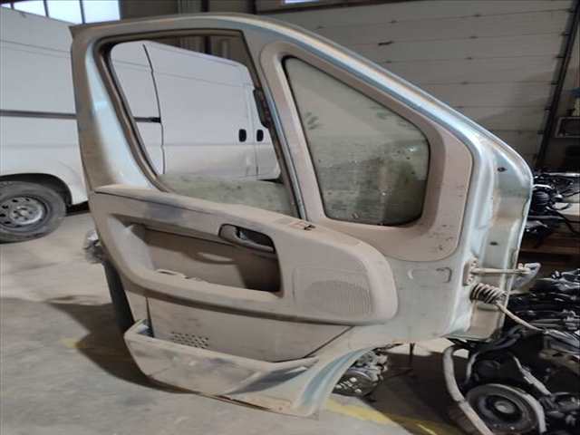 Foto 3ª: Puerta Delantera Izquierda Citroen Jumper CAMION (2008)