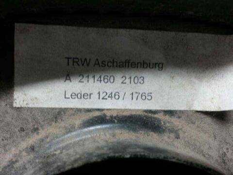 Foto 3ª: Volante Mercedes Clase E 180 BERLINA 224CV 165KW (2002)