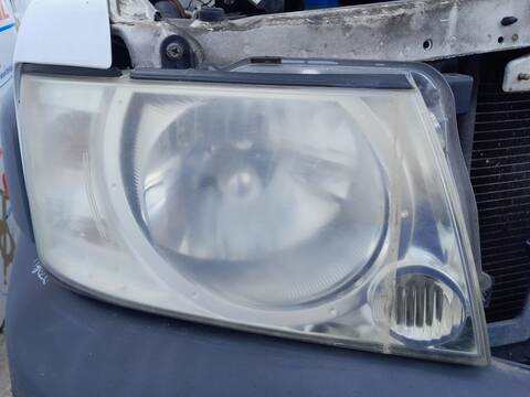 Faro Derecho Nissan Patrol SE