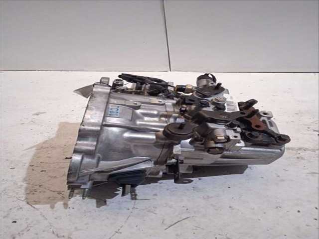 Foto 2ª: Caja Cambios Hyundai Getz 1.3 12V CAT 82CV 60KW (2002)