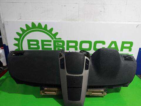 Salpicadero Opel Zafira 1.9 CDTI CAT Z 19 DTL) 101CV