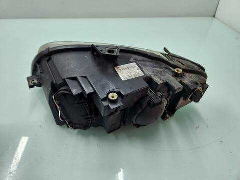 Foto 4ª: Faro Derecho Audi A4 1.9 TDI BERLINA 116CV 85KW [BRB] (2007)