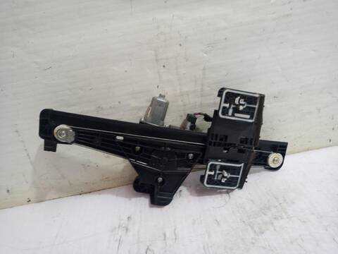 Foto 3ª: Elevalunas Manual Trasero Izquierdo Opel Corsa EDITION 101CV [F 12 XHL] (2019)