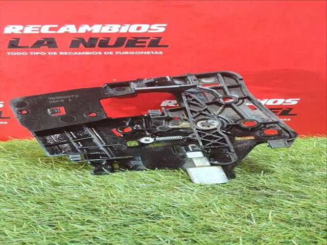 Foto 2ª: Maneta Exterior Trasera Derecha Citroen Jumpy 1.6 HDI 90 27 L1H1 FURGON [1 6 LTR. - 66 KW 16V HDI] 90CV [9HU] (2008)