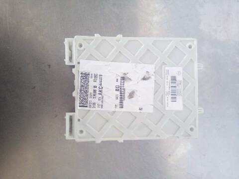 Foto 3ª: Caja Reles Fusibles Ford Focus TITANIUM 125CV 92KW [M1DD] (2015)