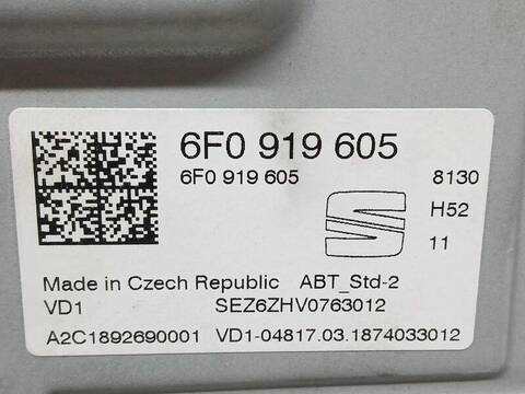 Foto 3ª: Sistema GPS Seat Ibiza ERENCE 75CV 55KW [CHYB] (2018)