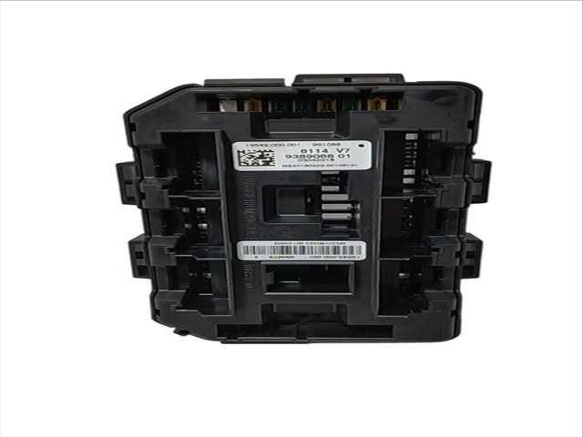 Foto 2ª: Caja Reles Fusibles Bmw Serie 4 418 430 D M SPORT 258CV (2014)