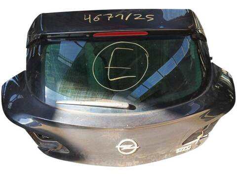 Portón Opel Astra 2.0 CDTI 08)