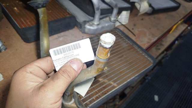 Foto 3ª: Radiador Calefaccion A.A. Toyota 4 Runner 3.0 TD KZN130 [1KZT] (1994)
