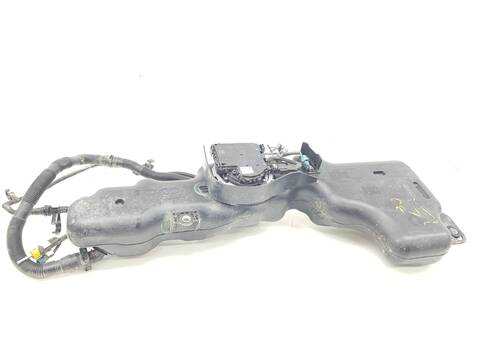 Deposito AdBlue Toyota Hilux DOUBLE CAB VX 4X4