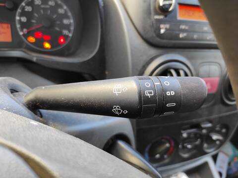 Foto 2ª: Mando Multifuncion Fiat Fiorino 1.2 D III 75CV 55KW 225) 199A2000 (2017)