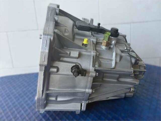 Foto 3ª: Caja Cambios Nissan Primastar 2.5 COMBI 6 L1H1 [2.5 LTR. - 107 KW DCI DIESEL CAT]