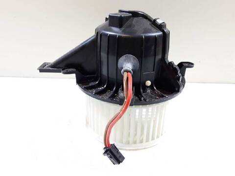 Foto 2ª: Calefacción Mercedes Clase V 200 136CV 100KW (2014)