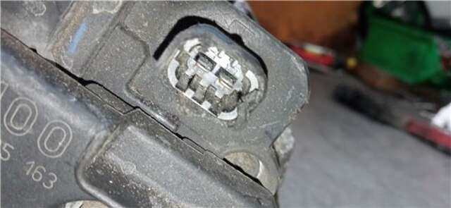 Foto 3ª: Alternador Opel Zafira 1.6 COSMO [1.6 LTR. - 77 KW 16V] [Z16XE1]