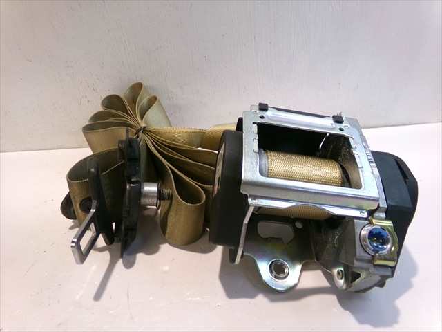 Cinturón Delantero Izquierdo Bmw Serie 7 730 3.0 D E65 RESTILING 2005-2008