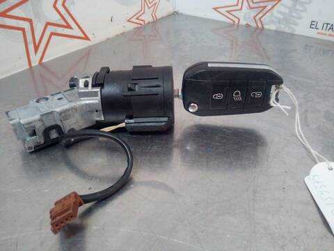 Foto 2ª: Antirrobo Peugeot 308 STYLE 120CV 88KW [BH01] (2017)