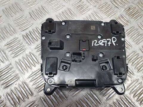 Foto 3ª: Mando Multifuncion Mercedes Clase C 160 CLA 200 118.687) 163CV 120KW [282914] (2019)