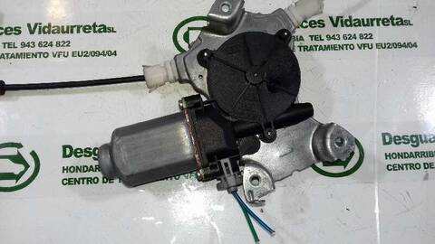 Foto 3ª: Elevalunas Eléctrico Delantero Derecho Nissan Almera 2.2 DCI DIESEL CAT 112CV 82KW [YD22] (2004)