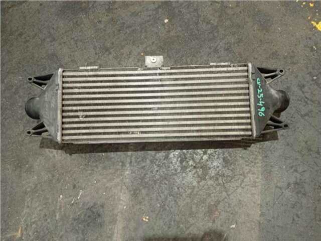 Foto 2ª: Intercooler Iveco Daily 2.3 CABINA DOBLE 29 L... BATALLA 3450 [2.3 LTR. - 85 KW DIESEL]