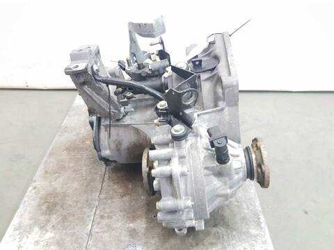 Foto 3ª: Caja Cambios Audi A3 1.9 TDI AMBIENTE (1996)