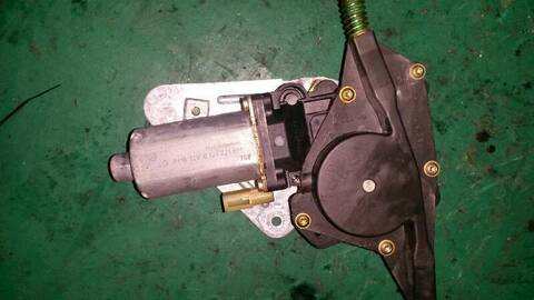 Foto 2ª: Elevalunas Eléctrico Delantero Izquierdo Ford Mondeo 1.8 TD CAT BERLINA 90CV 66KW [RFN] (1997)