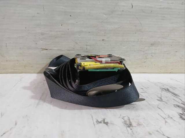 Foto 3ª: Cinturón Delantero Derecho Toyota Auris 1.33 DUAL-VVTI NRE150_) 101CV [1NR-FE] (2006)