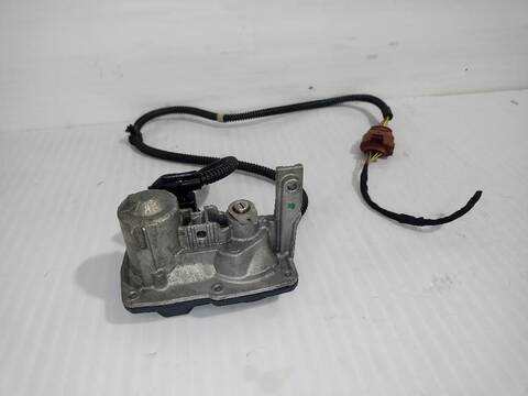 Foto 3ª: Caja Mariposa Volkswagen Touran ADVANCE BMT 110CV [CRKB] (2015)