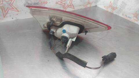 Foto 2ª: Piloto Portón Derecho Ford Kuga TITANIUM 180CV 132KW [T8MA] (2016)