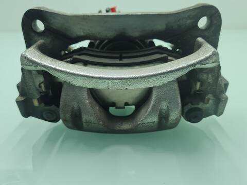 Foto 3ª: Pedal Embrague Toyota Land Cruiser VX 177CV 130KW [1GD] (2016)