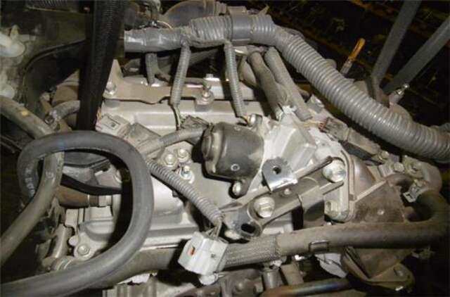 Foto 2ª: Motor Completo Toyota Yaris 1.5 TS [1.5 LTR. - 77 KW 16V CAT] [1NZ-FE]