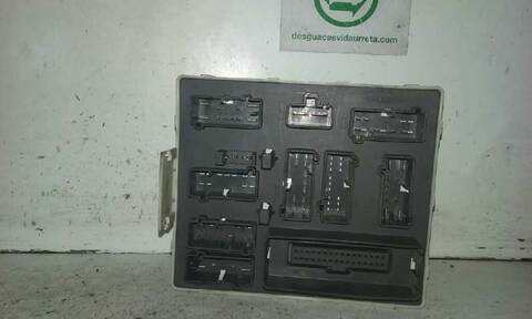 Foto 2ª: Caja Reles Fusibles Ford Transit 1.8 TDCI CAT 75CV 55KW [R2PA] (2007)