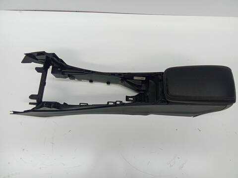 Consola Central Mercedes Clase G 230 GLA 200 CDI - D CDI CAT 136CV 100KW