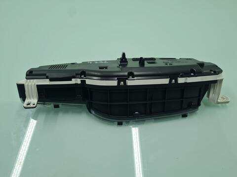 Foto 4ª: Cuadro de Instrumentos Toyota Verso 2.0 D-4D CAT 126CV 93KW [1AD-FTV] (2010)