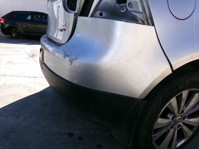 Foto 2ª: Paragolpes Trasero Volkswagen Golf 1.6 FSI SERIE 5, 2004-2008 [BLF] (2007)