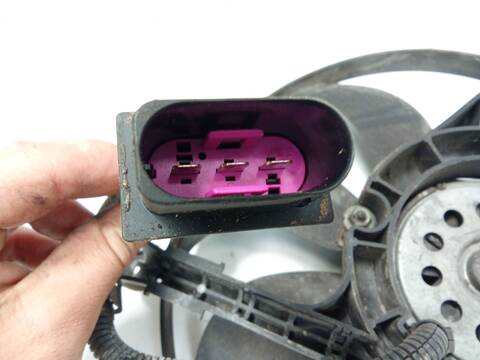 Foto 2ª: Electroventilador Seat Ibiza 1.9 TDI 100CV 74KW [ATD,AXR,BMT] (2002)