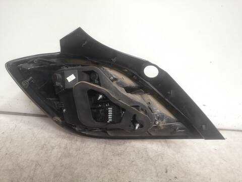 Foto 3ª: Piloto Trasero Derecho Opel Astra Z17DTR BERLINA (2009)