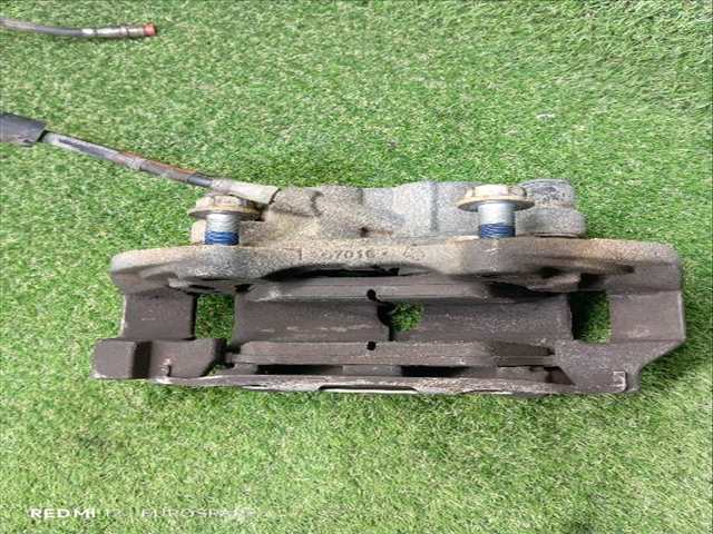 Foto 3ª: Pinza Freno Delantera Derecho Mercedes Clase ML 320 3.0 CDI 5P [642940] (2007)