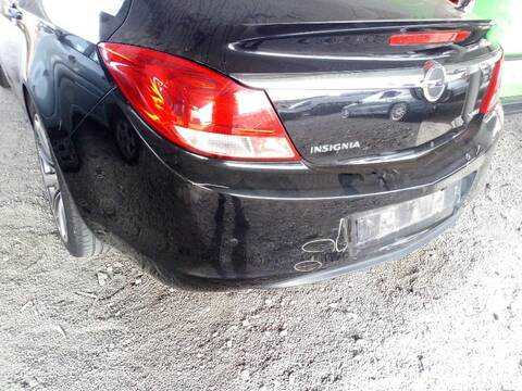Foto 2ª: Paragolpes Trasero Opel Insignia 2.0 CDTI 68) (2008)