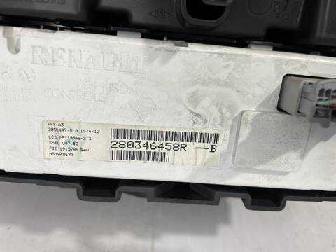 Foto 2ª: Pantalla Multifuncion Renault Megane DYNAMIQUE 116CV (2008)