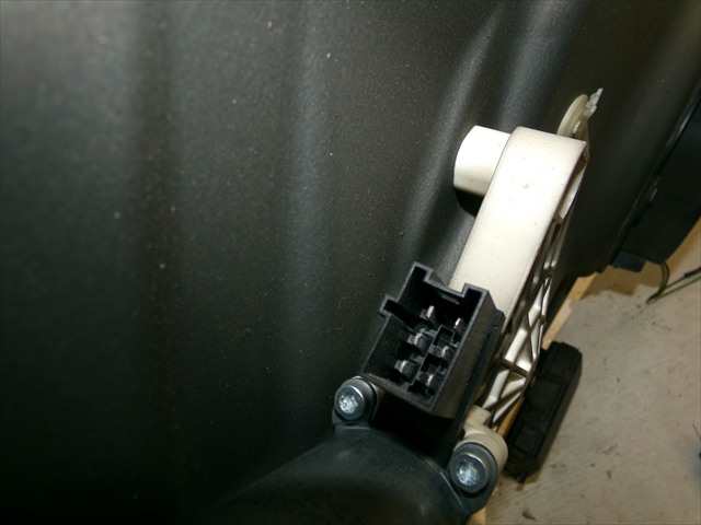 Foto 4ª: Elevalunas Eléctrico Delantero Derecho Mercedes Clase A 200 2.0 CDI W169,2004-2012 [640941] (2007)