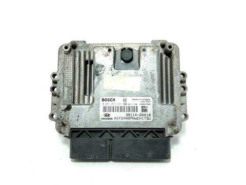 Centralita Motor ECU Hyundai i30 1.6 CRDI CAT 1582 CM3) 116CV