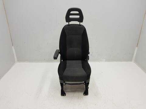 Asiento Delantero Izquierdo Fiat Ducato 130 RS 3450 MM) L2H2)