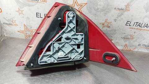 Foto 3ª: Piloto Trasero Izquierdo Mercedes Clase C 160 180 COMPRESSOR 203.046) BERLINA 143CV 105KW [M271946] (2004)